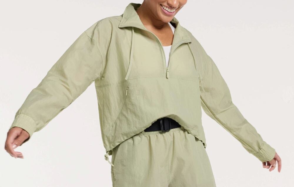 FLX Women's Sz M Crackle Half Zip Crop Jacket Long Sleeve Sage Sporty